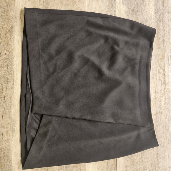 Gray Asymmetrical Wrap Mini Skirt for Work - Picture 1 of 8